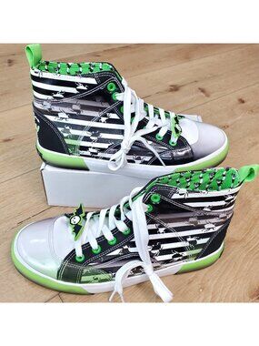 Beetlejuice Hi Top Sneakers 'It's Show Time' Womens 9.5 Ground Up Movie Beetles